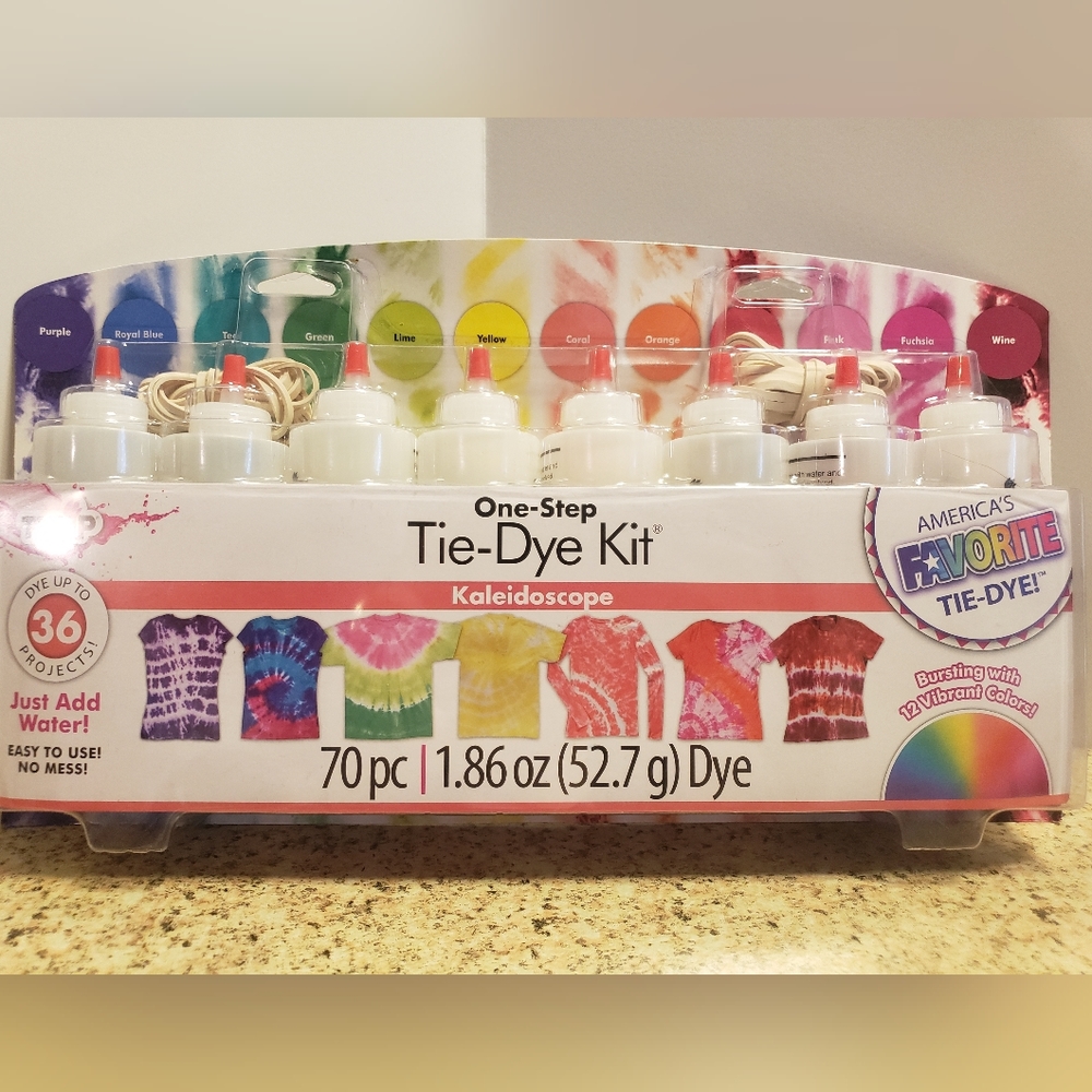 NIB Tulip Tie-Dye Kit 12 Color Kit- 36 Projects! Awesome Fun!!